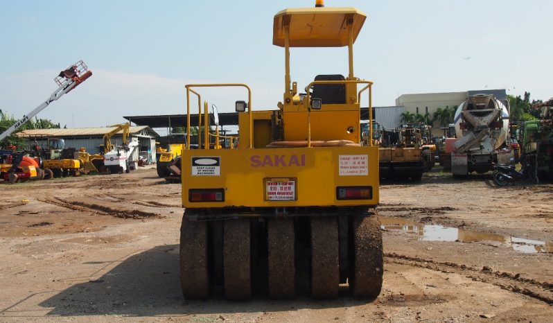 Tire Roller Sakai TS200 full